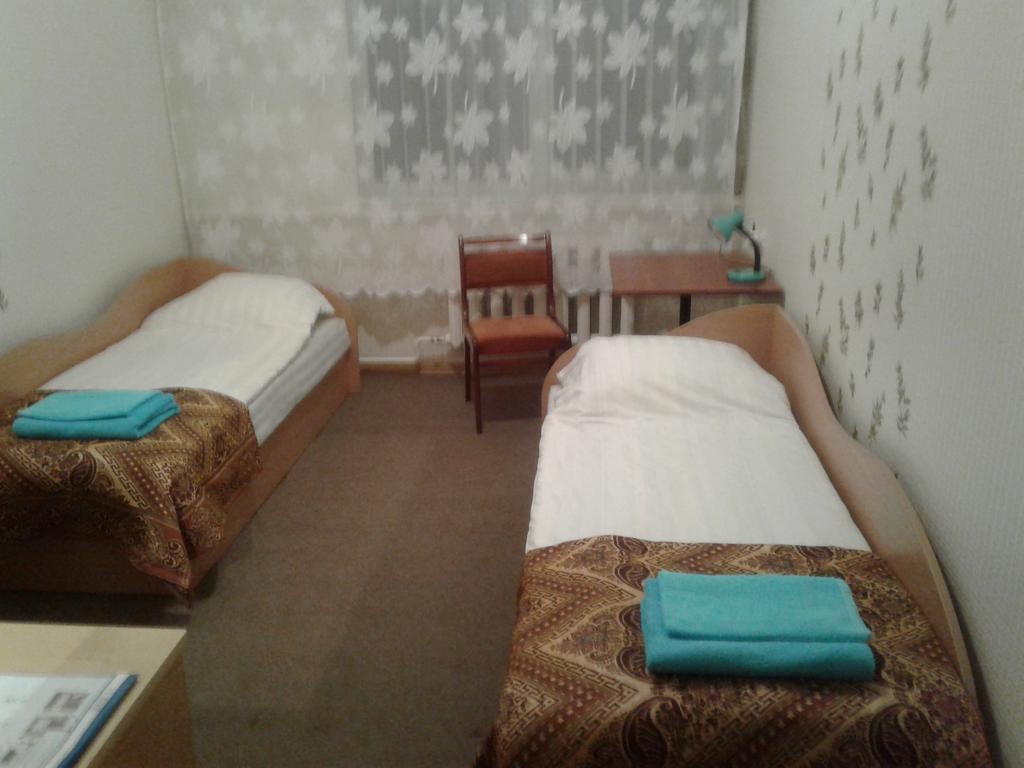 Viesu Maja Ezerkalns Hotell Krāslava Eksteriør bilde